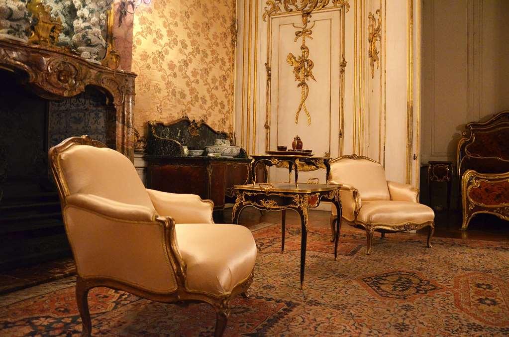 Brit Hotel Le Lion D'Or Chinon Quarto foto