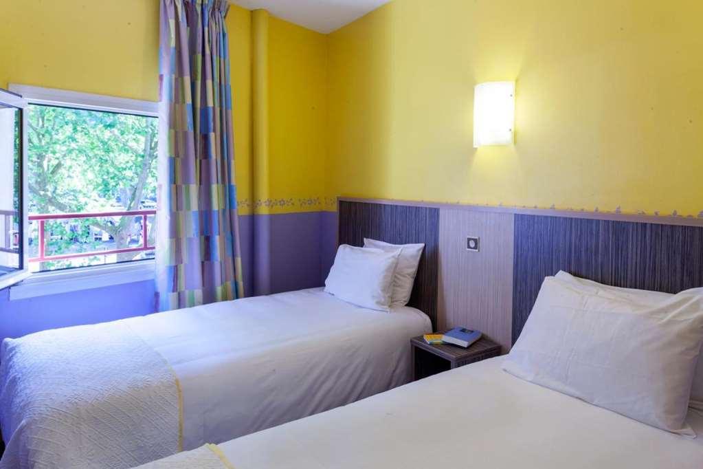 Brit Hotel Le Lion D'Or Chinon Quarto foto